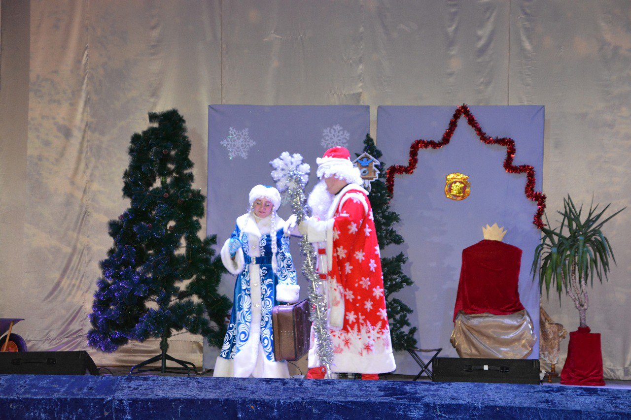 20 января в зрительном зале РЦНТ состоялось Новогоднее театрализованное представление..