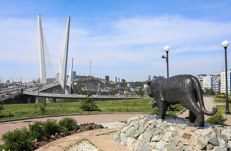 Владивосток вошел в ТОП-5 направлений для туризма в июне.