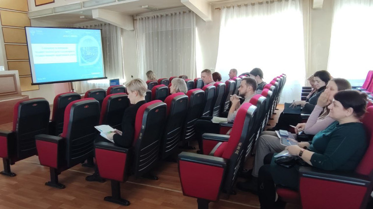 Вопросы государственной регистрации прав и кадастрового учета рассмотрели на совещании в Уссурийске.